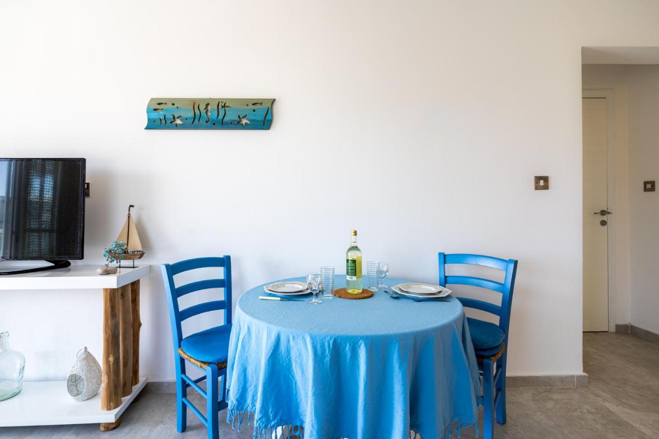 Seawaves 1- Bedroom Apartment Near Meneou Beach Ларнака Екстериор снимка